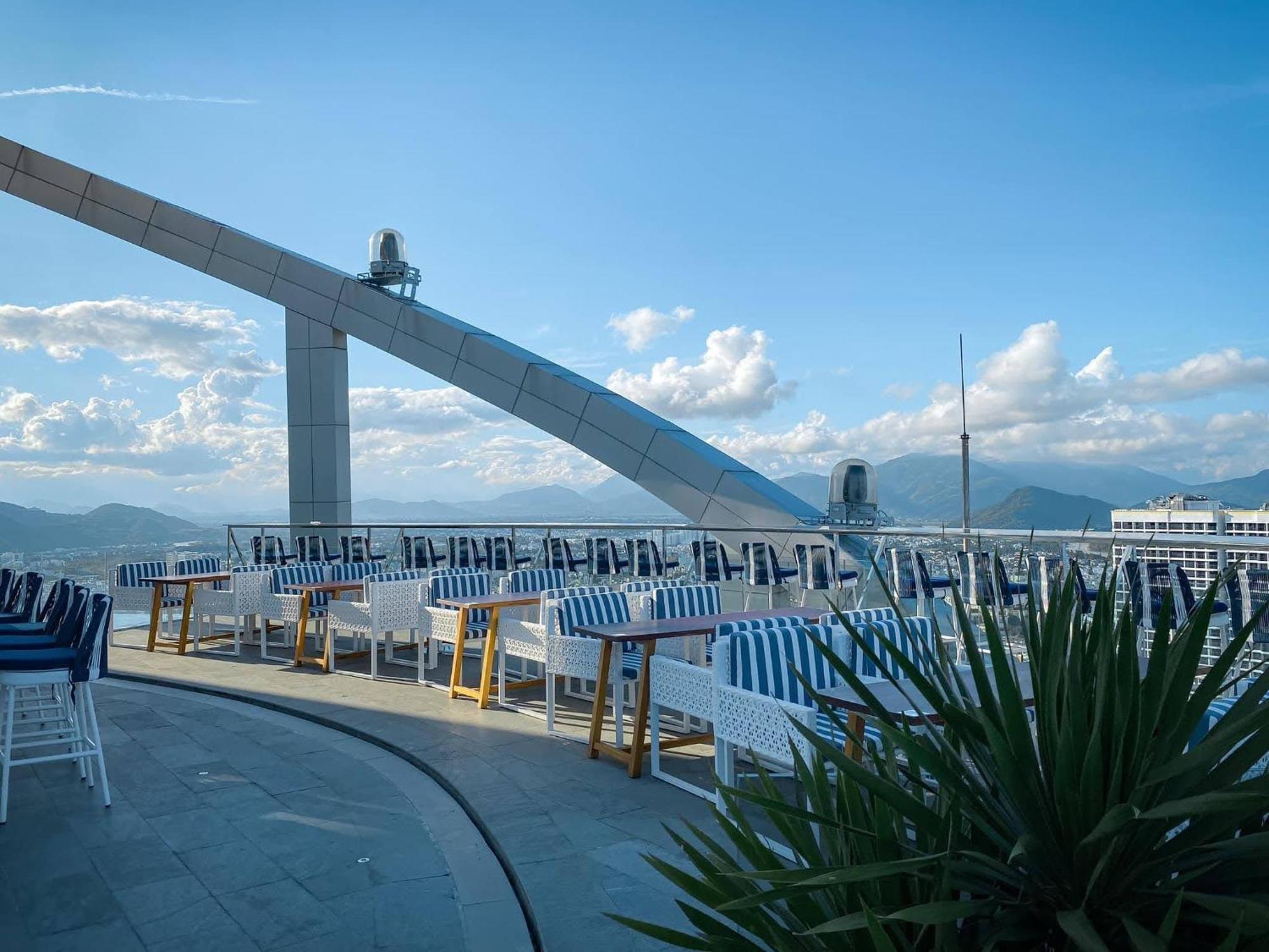 Jk.Boutique Oceanfront Panorama Residence ニャチャン エクステリア 写真